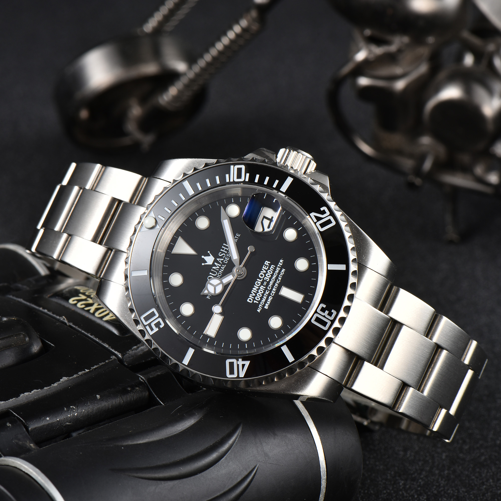 40mm watch Automatic mechanica - Stainless Bracelet Diver 리뷰 및 가격