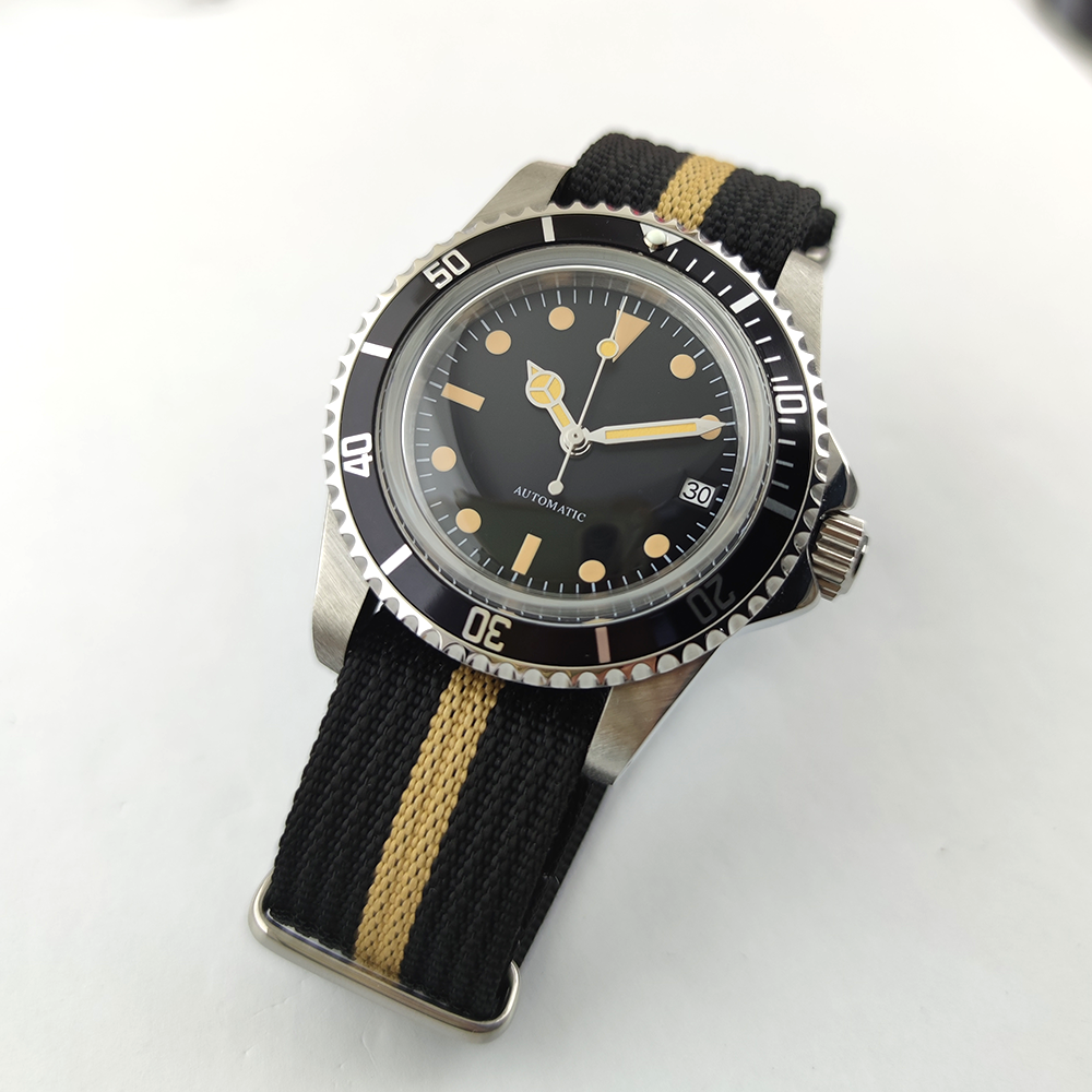 Vintage Diver Automatic Watch  - Tropic Strap Vintage 리뷰 및 가격