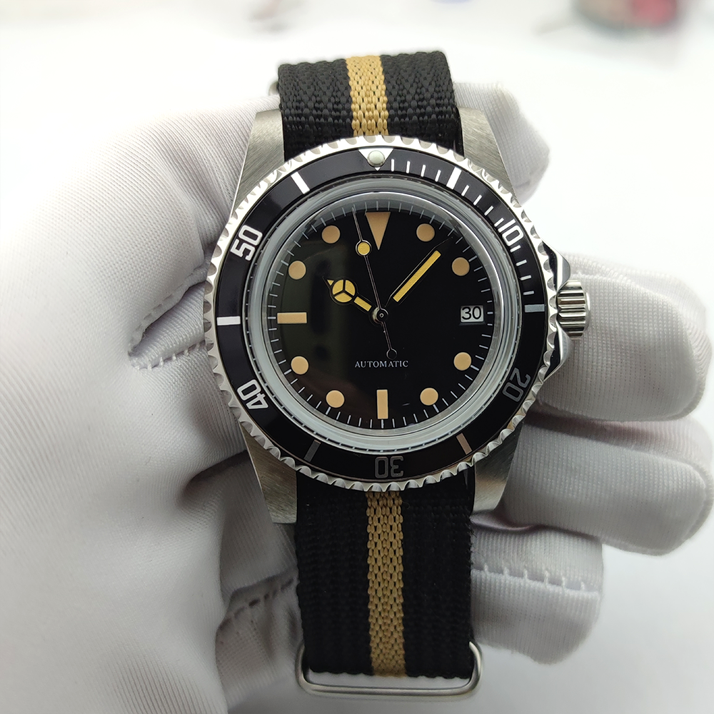 Vintage Diver Automatic Watch  - Tropic Strap Vintage 리뷰 및 가격